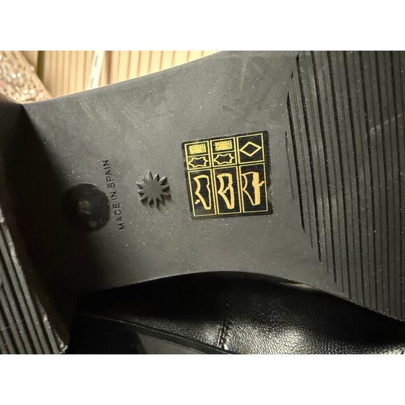 Stuart Weitzman Women's Reserve Over the Knee Leather Boots Sz 7 - Picture 11 of 13